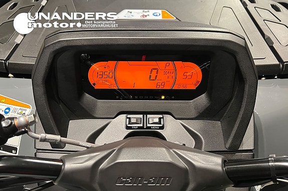 Can-Am Outlander Max PRO HD8 XU 8 of 11