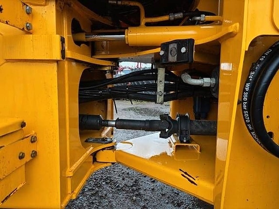 JCB 416 HT 8 of 17