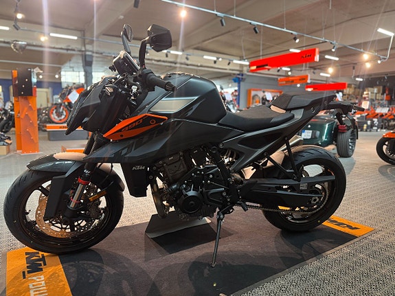KTM 990 Duke *KAMPANJ - SPARA 34.000KR* 6 of 13