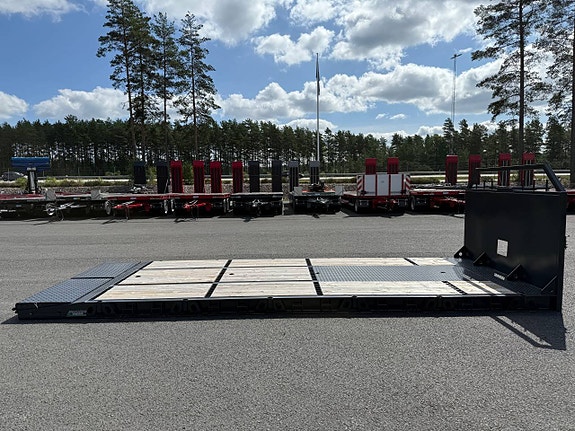 Hakarps - Maskinflak med 63mm stegar och sandwich ramp 6 of 12