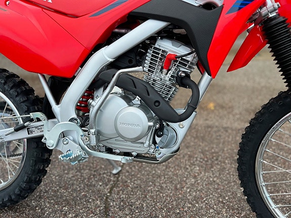 Honda CRF125F 3 of 4