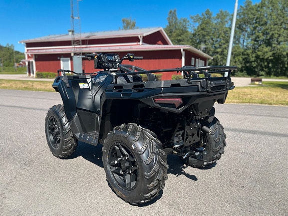 Polaris Sportsman 570 EPS Black Edition 6 of 15