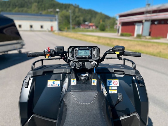 Polaris Sportsman 570 EPS Black Edition 11 of 15