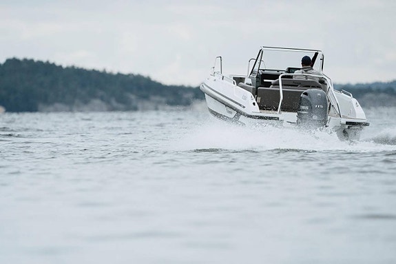 Yamarin 59SC -25 Yamaha F115 -25 2 of 5