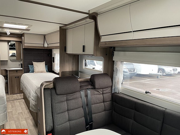 Kabe Travel Master Royal 780 LT 11 of 21