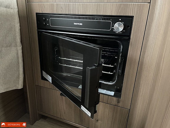Kabe Travel Master Royal 780 LT 13 of 21