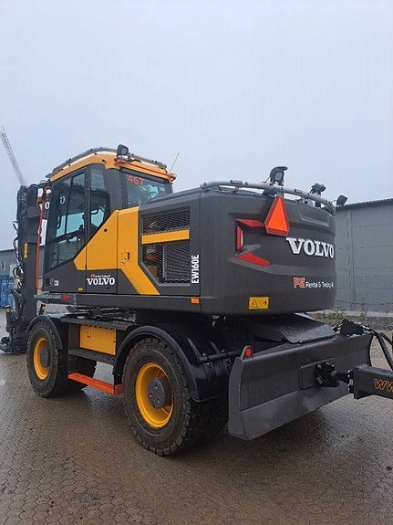 Volvo EW 160 E , UTHYRES 2 of 24