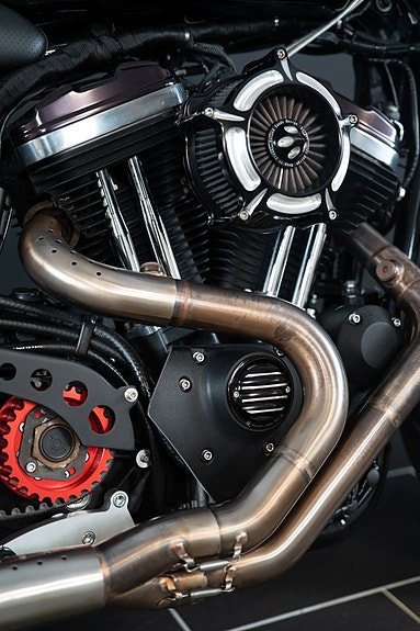 Harley-Davidson XL1200X Forty-Eight Café Racer 4 of 5