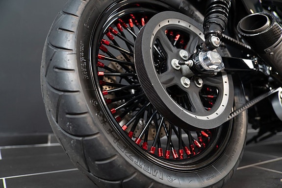 Harley-Davidson XL1200X Forty-Eight Café Racer 8 of 15