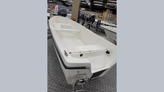 Cremo 470R med Yamaha F25 3 of 6