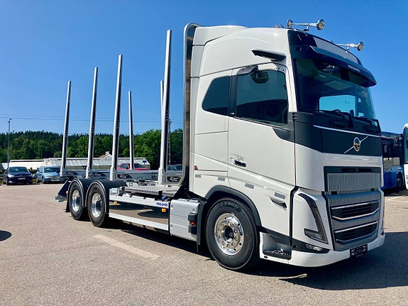 Volvo FH16 700hk Timmerbil 2 of 5