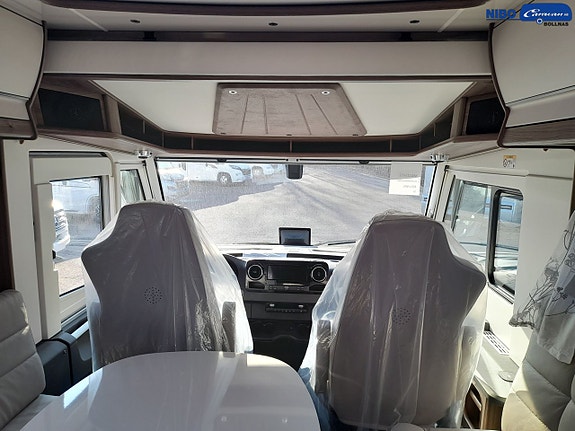 Kabe Imperial Travel Master Intergrated 860 LGB 2 of 17