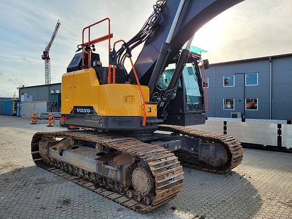 Volvo ECR 355 E , Begagnad SÄLJES 4 of 17