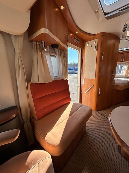 Hymer B 654 CL AC, 160HK, SOLCELL, BACK KAMERA 6 of 17