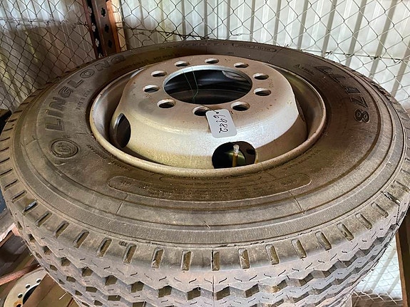 Ling long 235/75R17.5 Hjul 10 bult konade 2 of 4