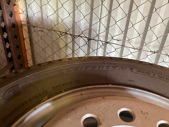 Ling long 235/75R17.5 Hjul 10 bult konade 3 of 4