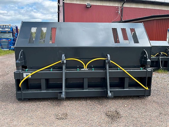 Högtippskopa / Hightip bucket 10 m3 Volvo L150 L18