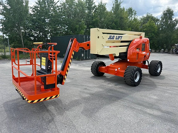 Vikbomslift JLG 450AJ Series II 2 of 5