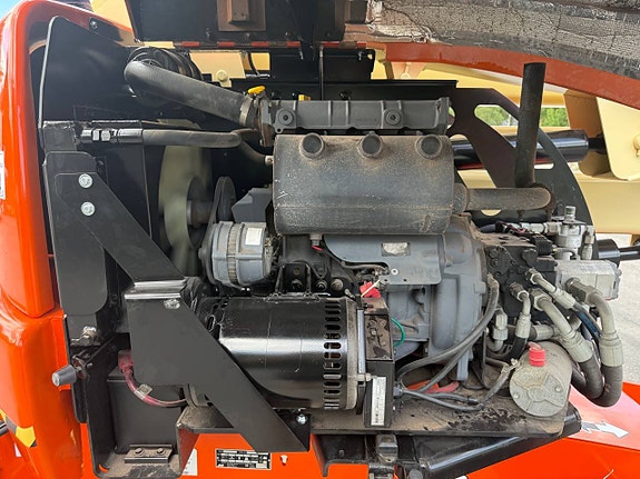 Vikbomslift JLG 450AJ Series II 9 of 9
