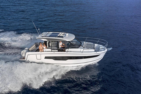 Jeanneau MF 895 Ser 2 Nyhet 2025 2 x Yamaha F200 XSA2 elstyr 3 of 8