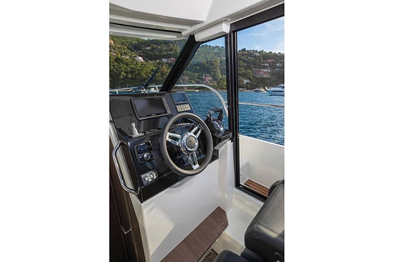 Jeanneau MF 895 Ser 2 Nyhet 2025 2 x Yamaha F200 XSA2 elstyr 6 of 8