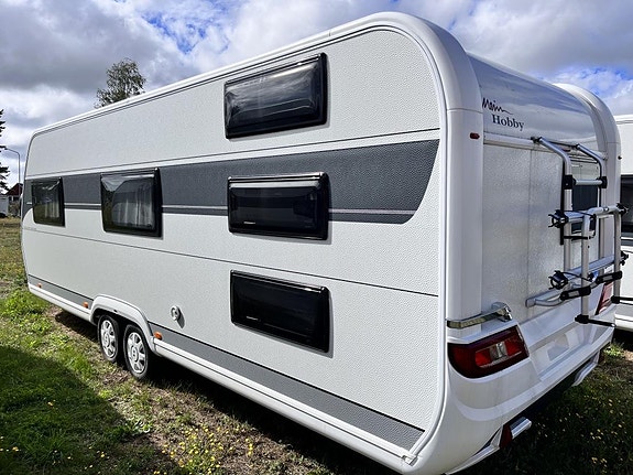 HOBBY 650 KMFE EDITION. SPAR 95000KR+TÄLT/NY VAGN