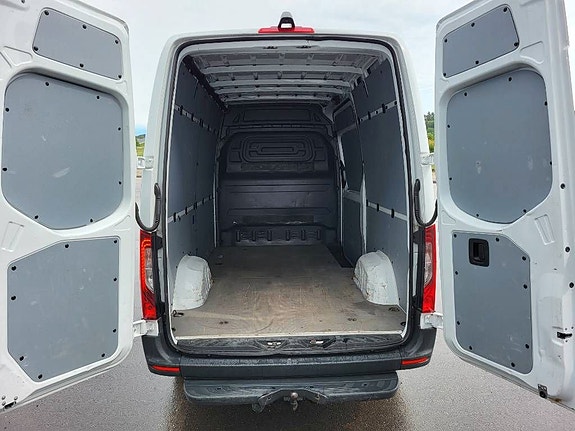 Mercedes-Benz Sprinter 316 4 of 5