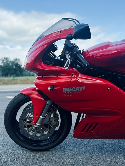 Ducati 800 SS Supersport 7 of 11