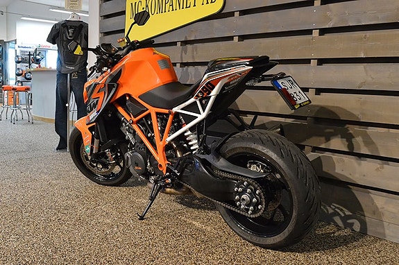 KTM 1290 Super duke R 7 of 7