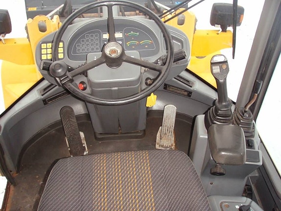 Volvo L 30 B Pro 5 of 5