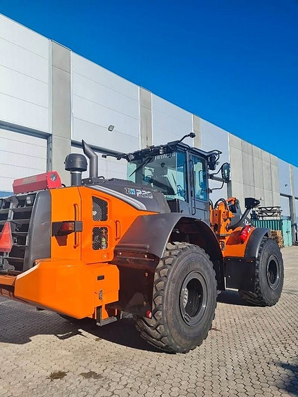 Hitachi ZW 220-7/ Stockholm