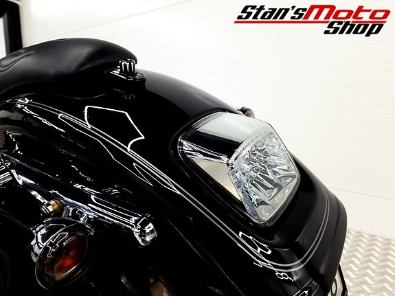 Harley-Davidson FXSTDI Softail Deuce 9 of 16