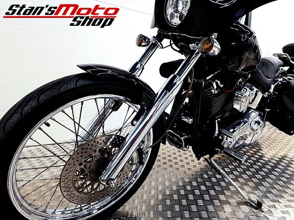 Harley-Davidson FXSTDI Softail Deuce 7 of 16