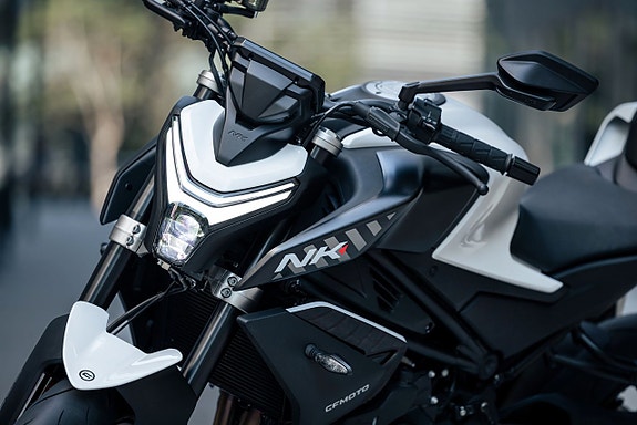 CFMOTO 450NK RÄNTEFRITT NYHET 5-ÅRS GARANTI 2 of 13
