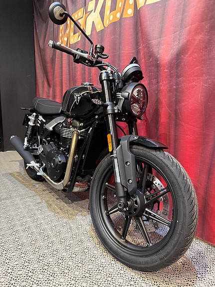 Triumph SPEED TWIN 900 *VI SÄLJER VÅR DEMO* 2 of 14