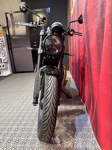 Triumph SPEED TWIN 900 *VI SÄLJER VÅR DEMO* 9 of 14