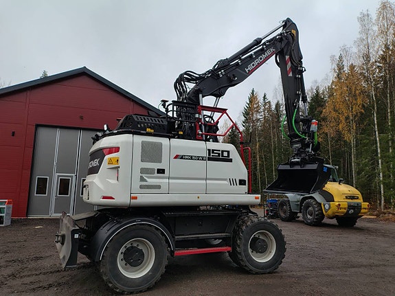 Hidromek HMK150WR 37km/h Steelwrist X18 Grip 4 of 8
