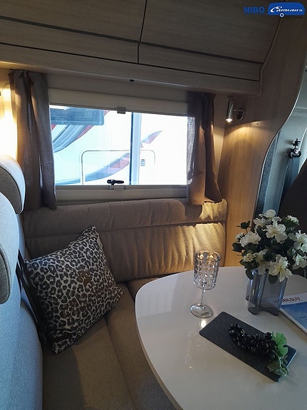 Adria Coral PLUS 670 DC - Fiat MultiJet3 140HP (103kW) HD 35L 3 of 11