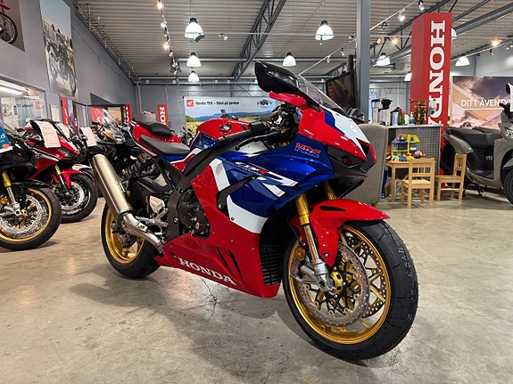 Honda CBR1000RR-R Fireblade SP 218hk
