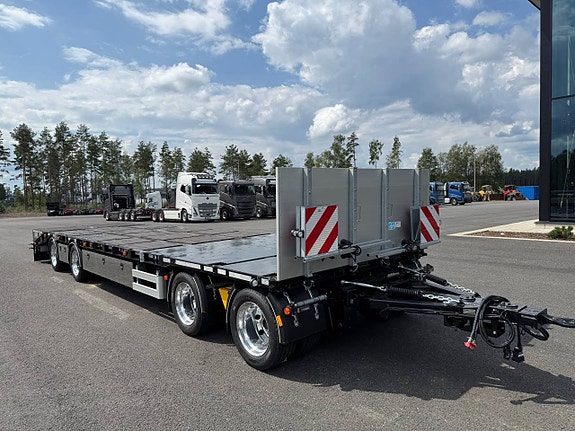 Hakarps - 38 tons bodvagn 910mm hydraulisk sandwich ramp 3 of 5