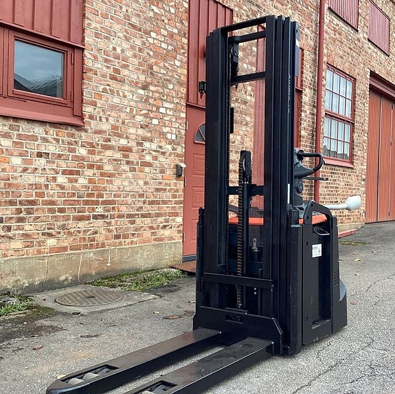 BT SPE 120 L 4 of 6