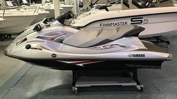 Yamaha VXS HO 1.8 -14 2 of 2