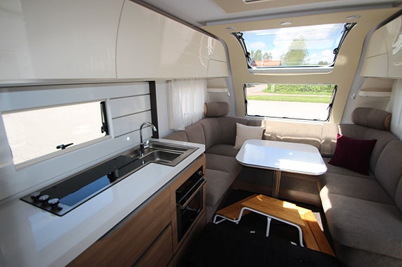 Adria Alpina 663 UK -19 7 of 15