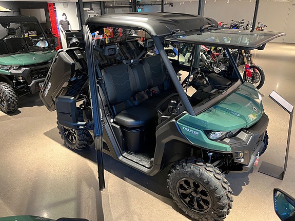 Can-Am TRAXTER XU HD7 T inkl Hyttpaket med värmare 3 of 4