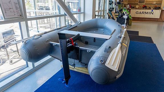 Zar Mini 8 - ePropulsion eLite 3 of 5