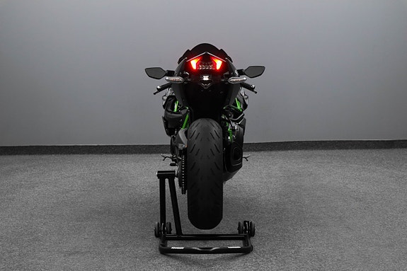 Kawasaki Ninja H2 Carbon Yoshimura/Brocks Helsystem Nybes 8 of 27
