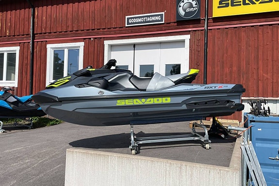 Sea-Doo RXT X-RS 325 2024 *Momsad*