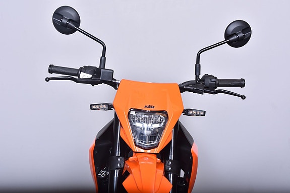 KTM 125 SMC R, Quickshifter+ på köpet 0,00% räntaekampanj! 13 of 18