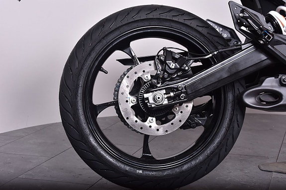 KTM 125 SMC R, Quickshifter+ på köpet 0,00% räntaekampanj! 18 of 18
