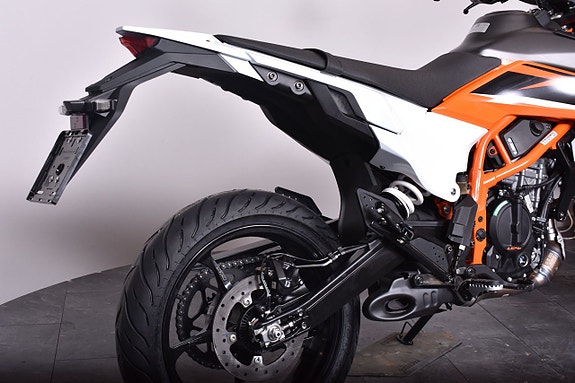 KTM 125 SMC R, Quickshifter+ på köpet 0,00% räntaekampanj! 12 of 18